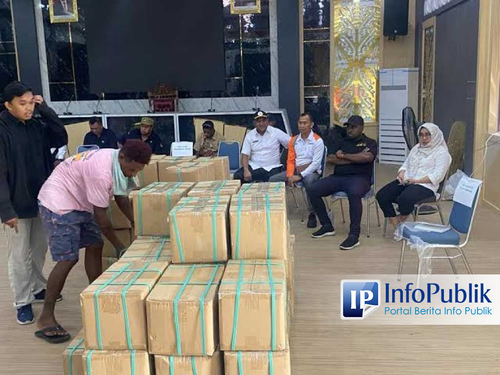 InfoPublik KPU Manokwari Kirim Logistik Pemilu Ke Tiga Distrik