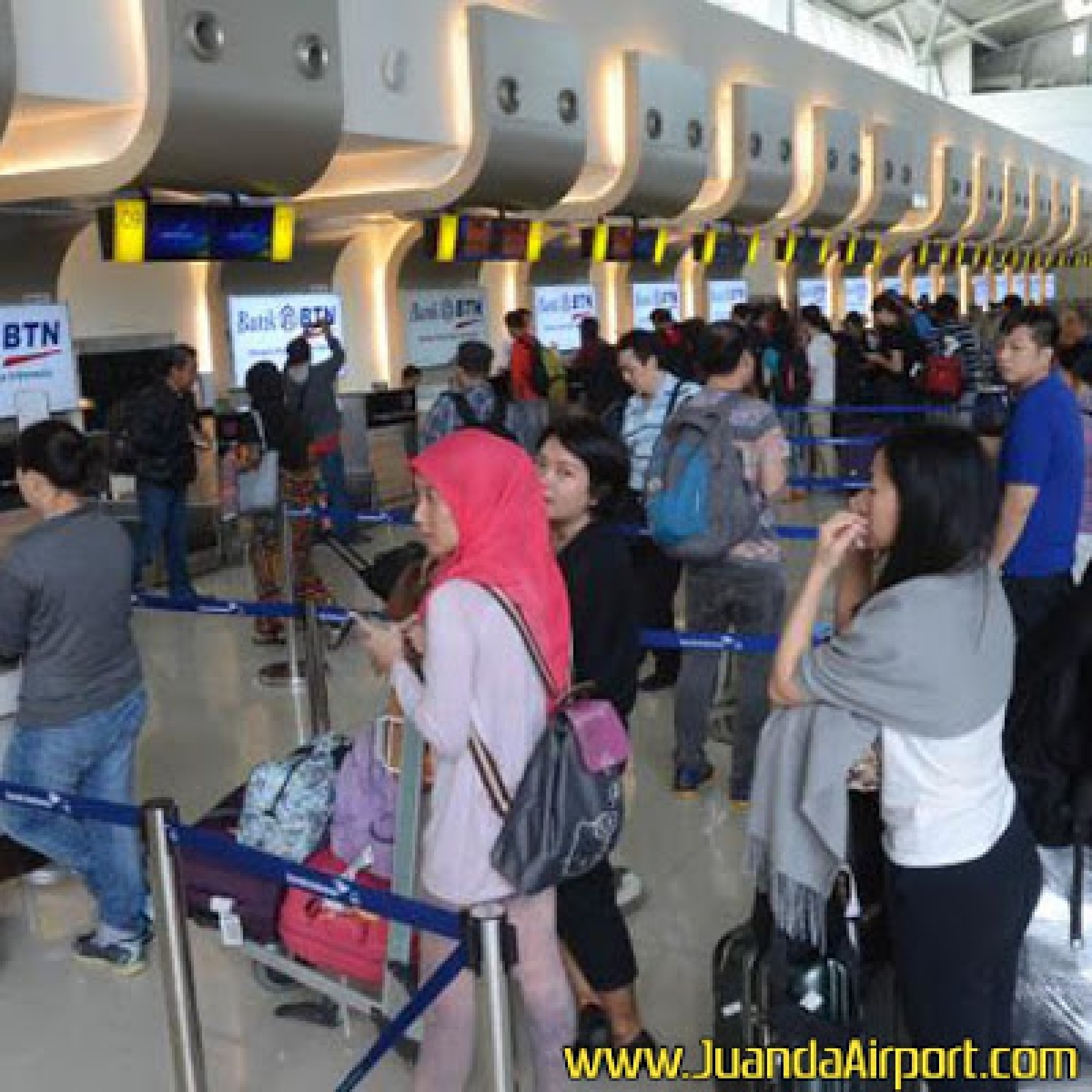 InfoPublik Libur Paskah Bandara Juanda Capai 53 Ribu Penumpang