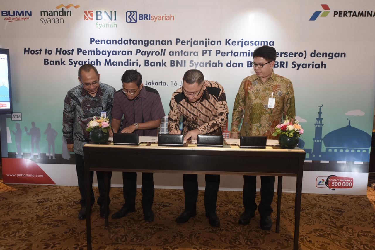 InfoPublik Pertamina Kerjasama Pembayaran Gaji Tiga Bank Syariah