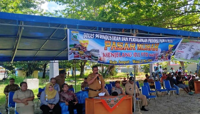 Infopublik Disperindag Provinsi Papua Barat Gelar Pasar Murah Di Raja