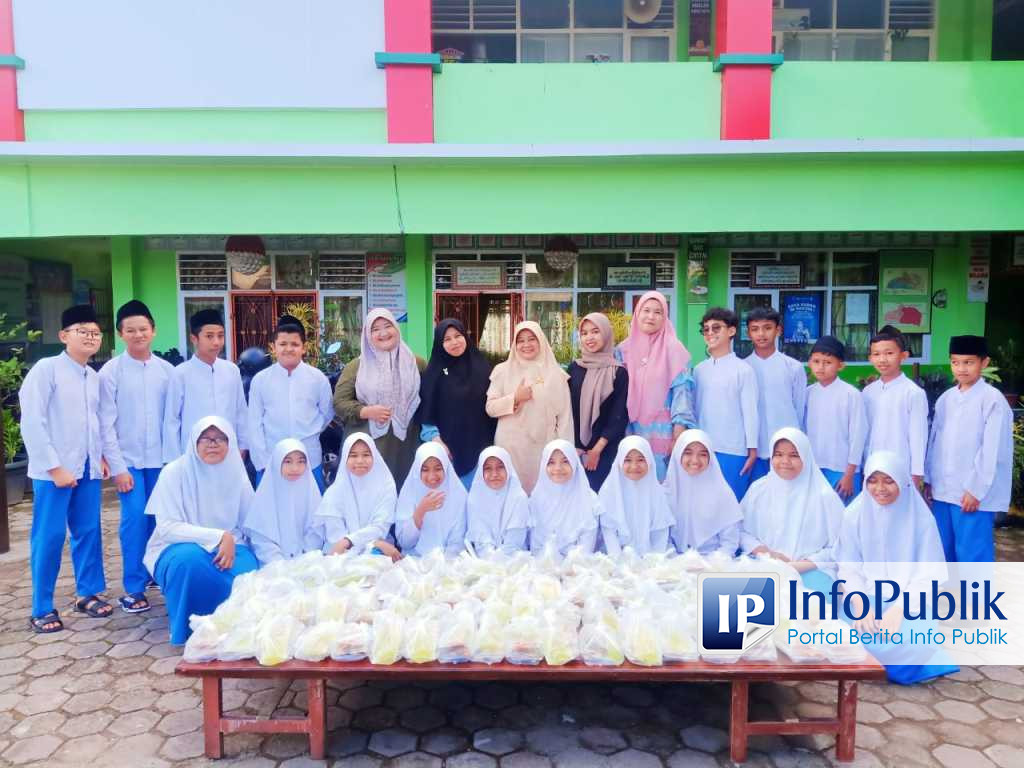 Infopublik Tanamkan Karakter Peduli Dan Berbagi Siswa Sd N Padang