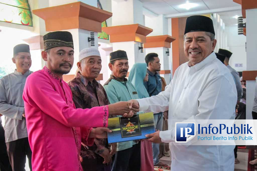 Infopublik Jalin Silaturahmi Bupati Alfedri Buka Bersama Petugas