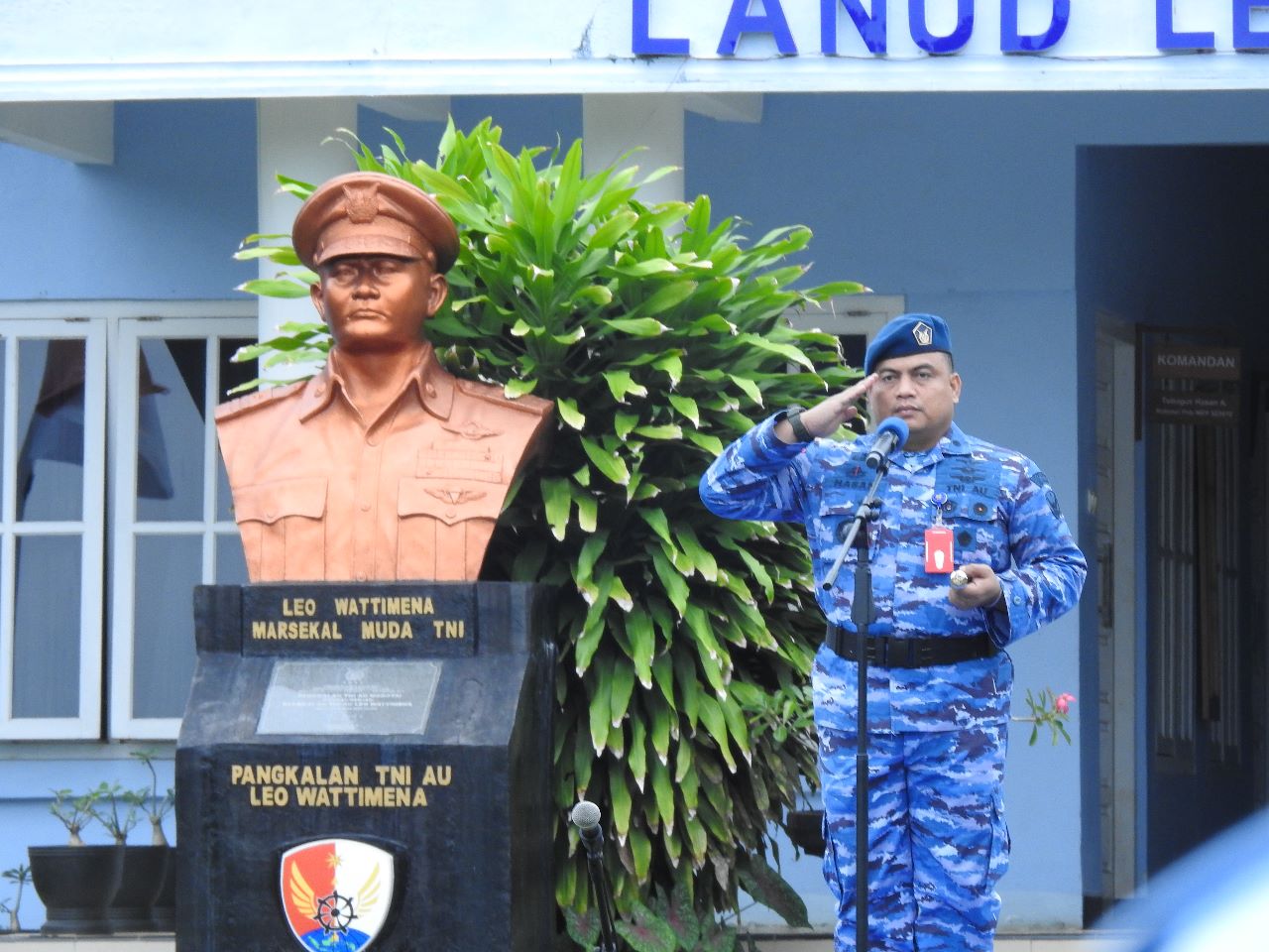 Infopublik Lanud Leo Wattimena Morotai Gelar Upacara Pengibaran