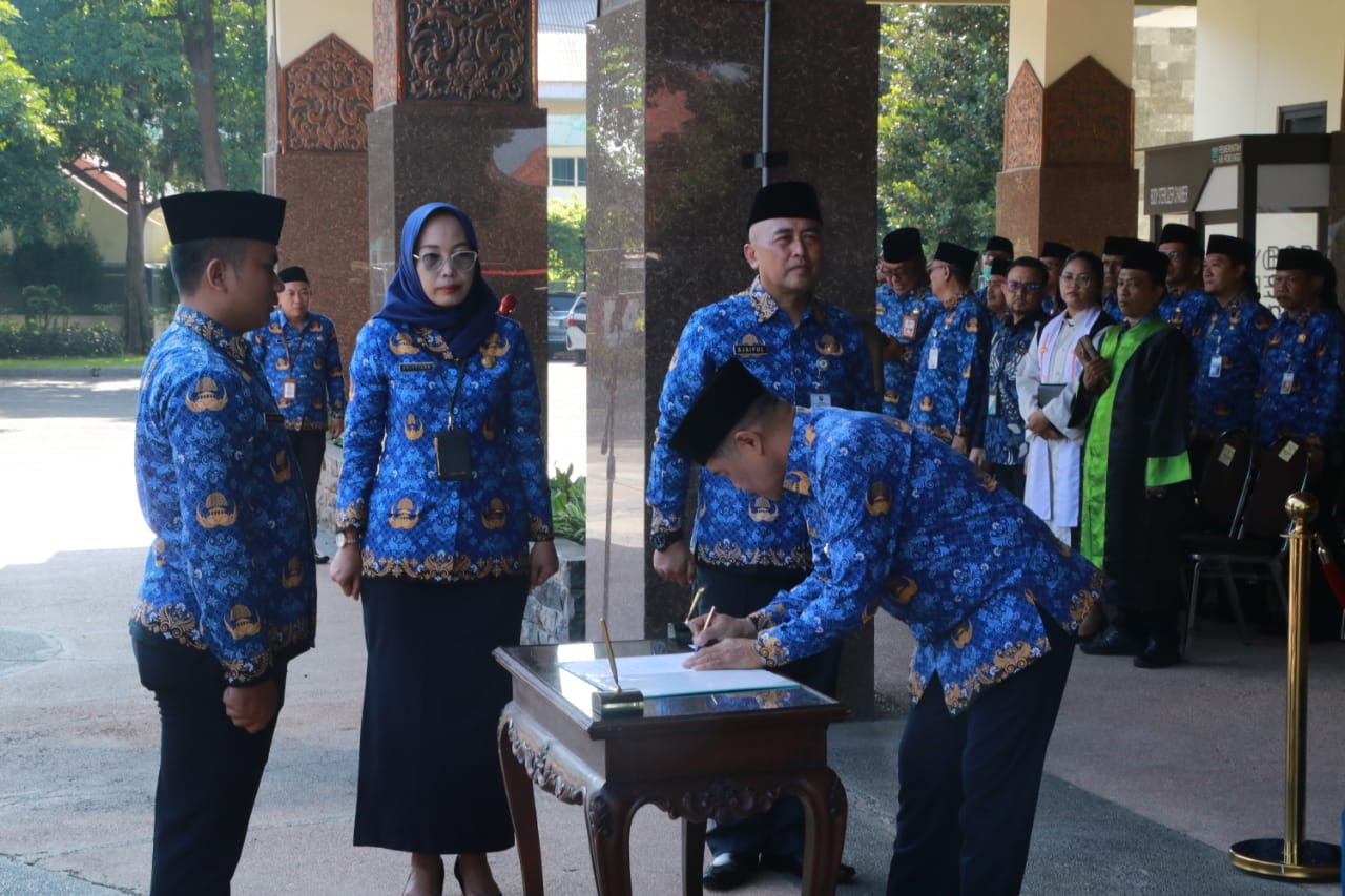 Infopublik Apel Bulanan Korpri Probolinggo Heri Lantik Pejabat