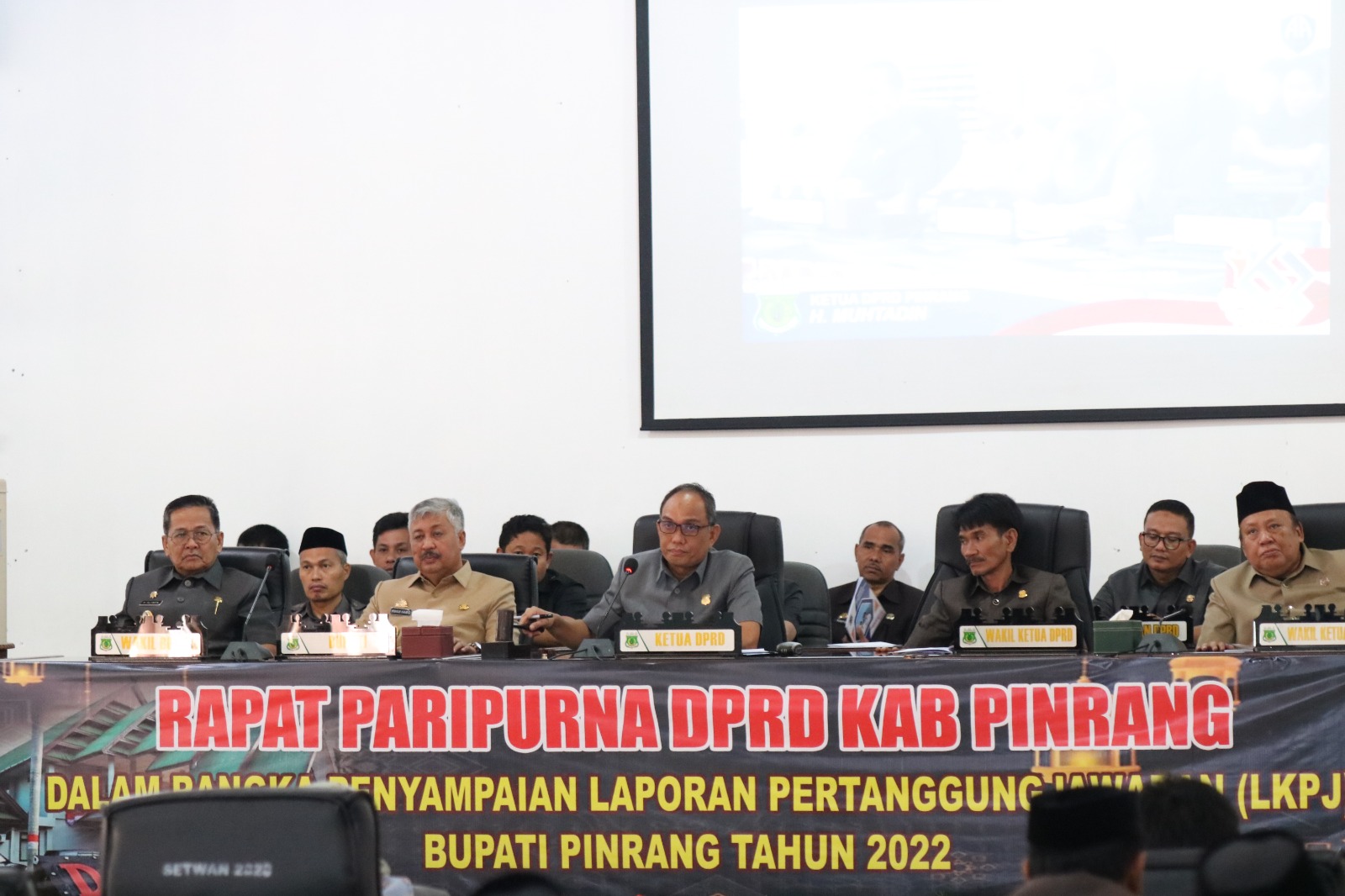 Infopublik Dprd Gelar Rapat Paripurna Dengan Agenda Laporan