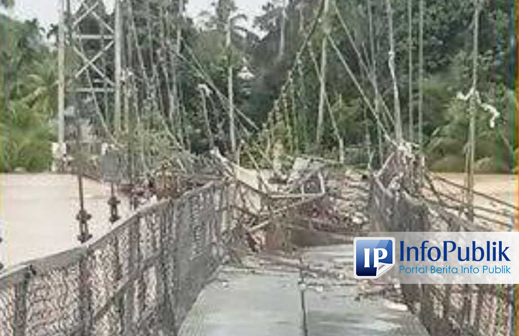 Infopublik Dua Jembatan Penghubung Antar Desa Di Riau Yang Ambruk