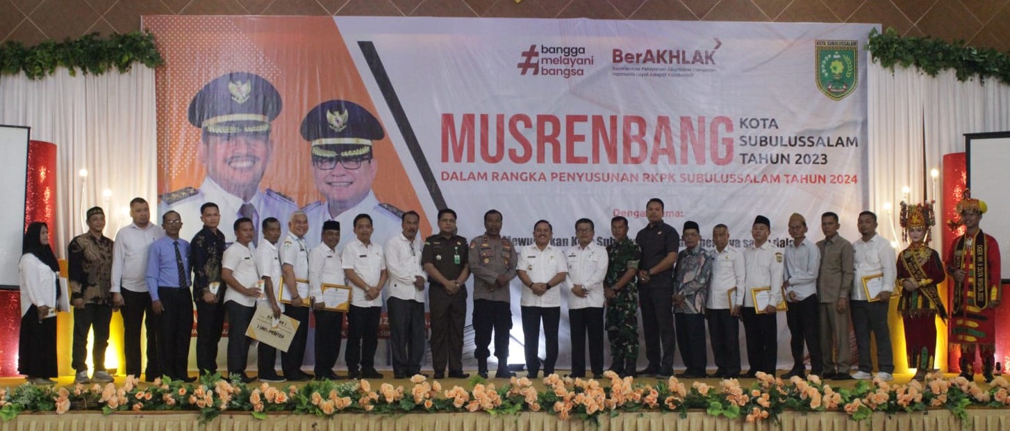 Infopublik Bappeda Kota Subulussalam Memberikan Anugerah Inovasi