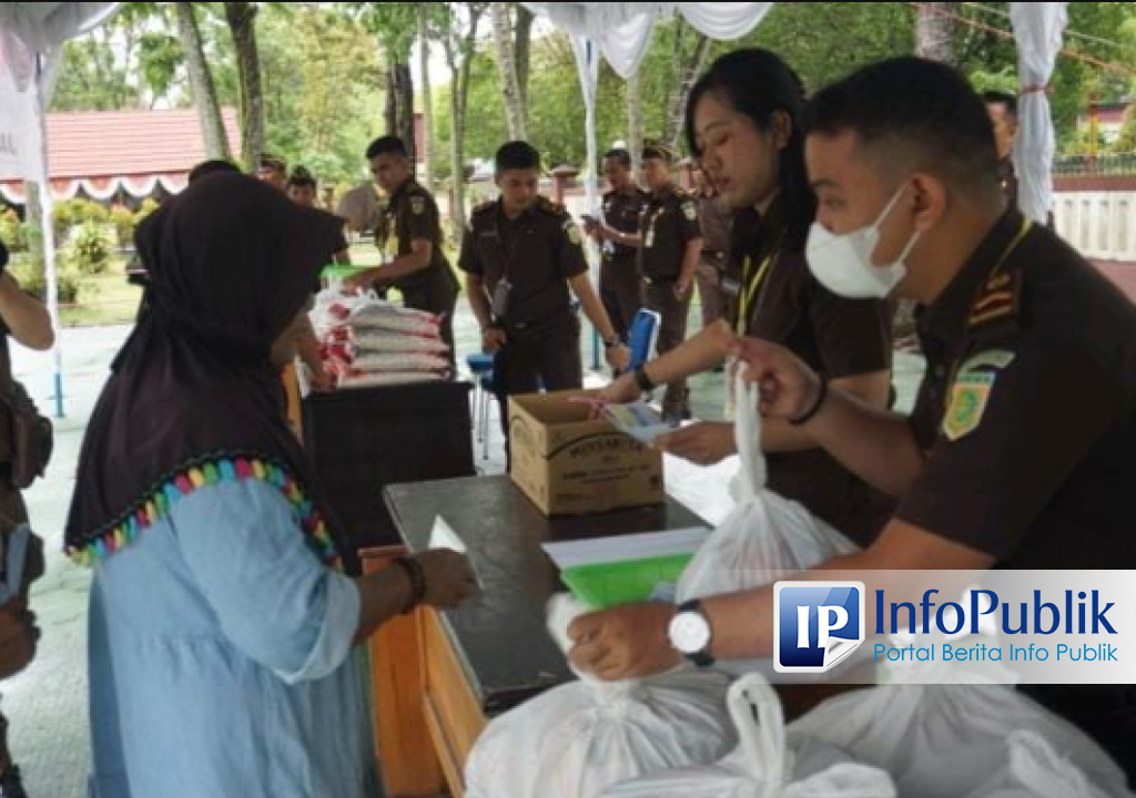 Infopublik Sambut Ramadan Kejaksaan Tinggi Kalteng Gelar Pasar Murah