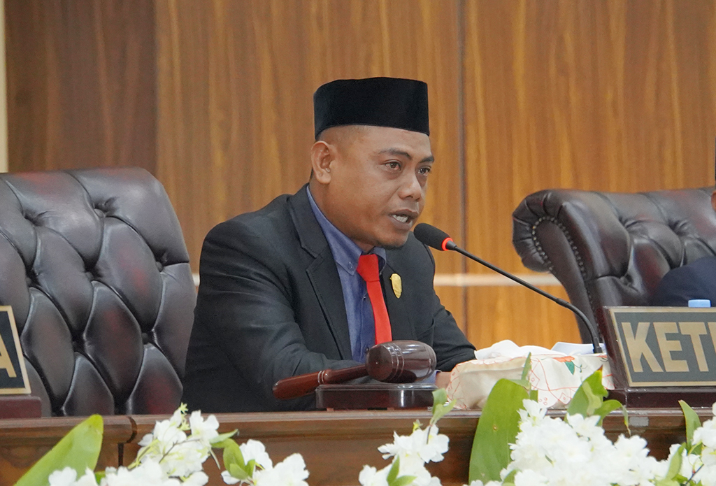 InfoPublik RAPAT PARIPURNA ISTIMEWA PAW ANGGOTA DPRD KOTA TIDORE