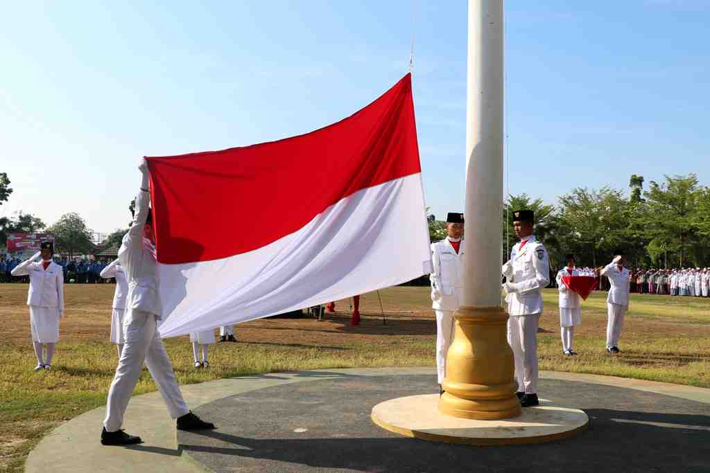 Infopublik Pengibaran Bendera Merah Putih