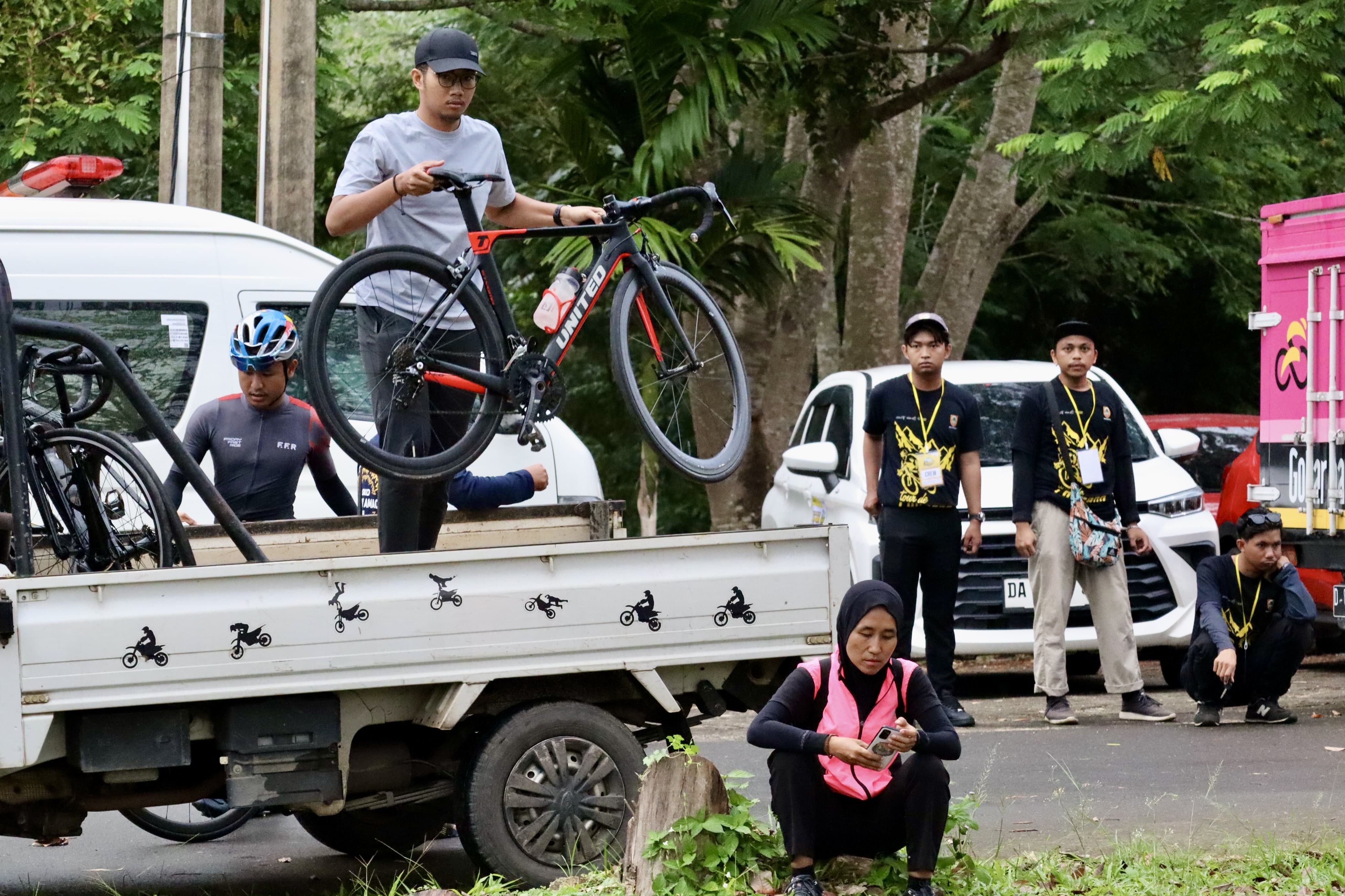 Infopublik Turunkan Sepeda