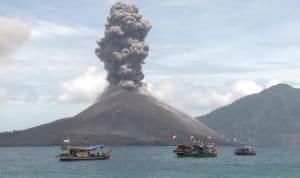Pertama krakatau tahun kali berapa meletus gunung Gunung Krakatau