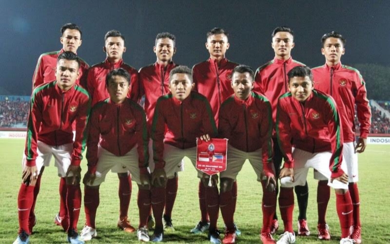 Pasukan bola sepak kebangsaan laos lwn pasukan bola sepak kebangsaan indonesia