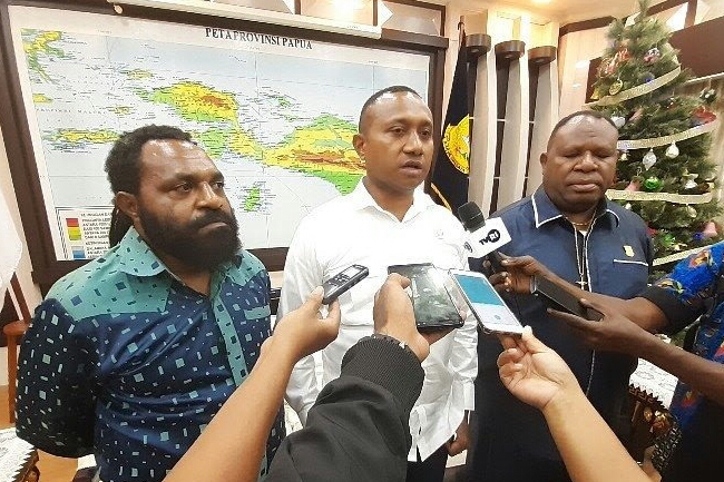 InfoPublik  Kematian Floyd Jangan Dihubungkan Kasus Mahasiswa Papua di