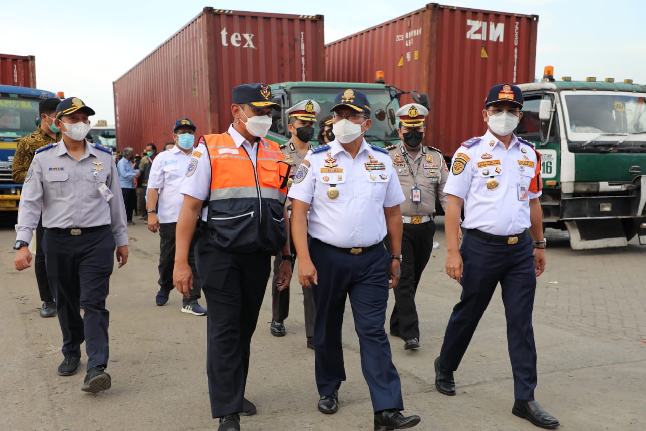 InfoPublik - Dirjen Hubdat Ramp Check Pemasangan APC Angkutan Barang Di ...