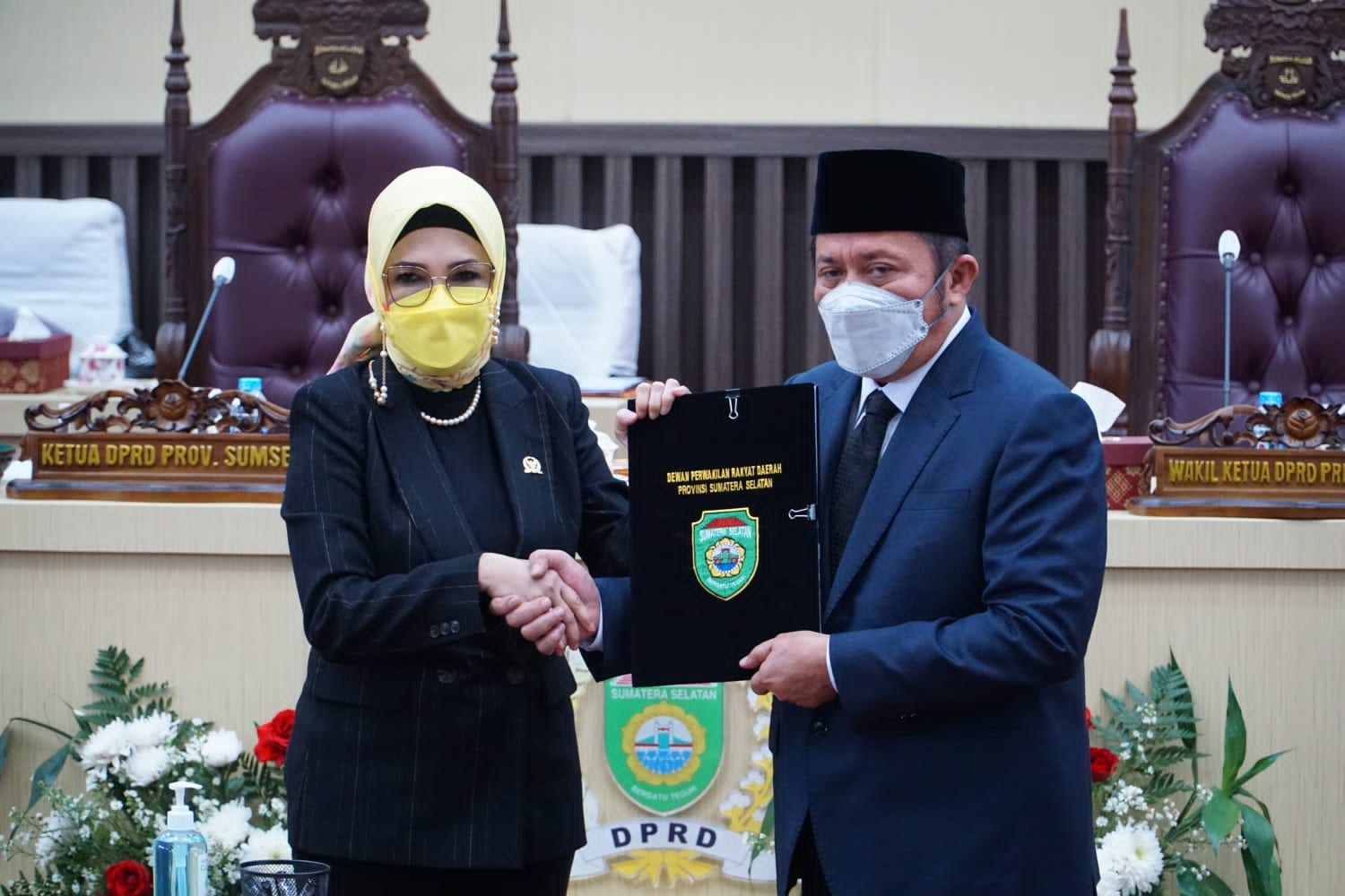 InfoPublik - Gubernur HD Terima Rekomendasi DPRD Sumsel Terhadap LKPJ 2021