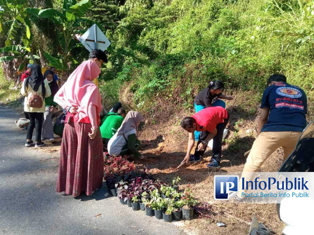 Infopublik Jalur Wisata Batang Arau Air Manis Ditanam Bunga