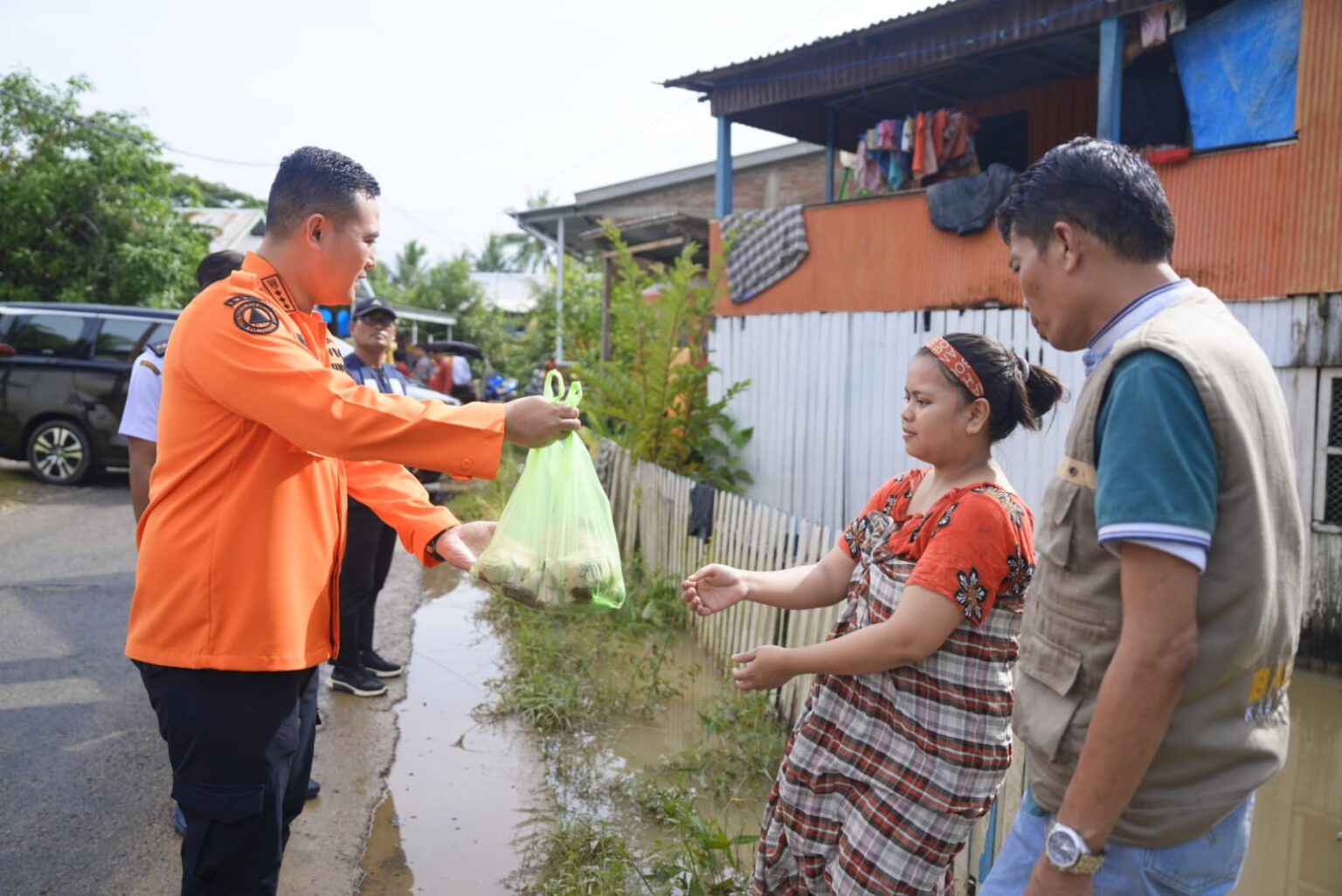 Infopublik Pemda Pangkep Dirikan Dapur Umum Pasca Bencana Banjir 1249