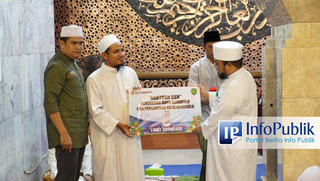 Infopublik Wali Kota Terima Unit Showcase Dari Bpd Untuk Masjid