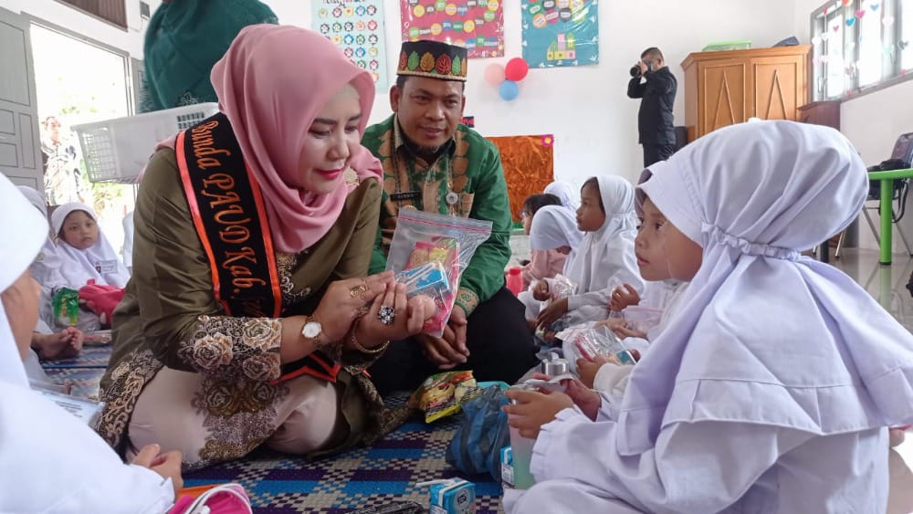 InfoPublik - Pj Bunda PAUD : Anak Usia Dini Bagaikan Kertas Kosong Yang ...