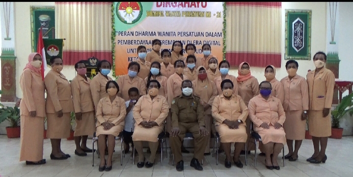 InfoPublik - Peran Dharma Wanita Di Era Digital Pada Usia Yang Ke - 21