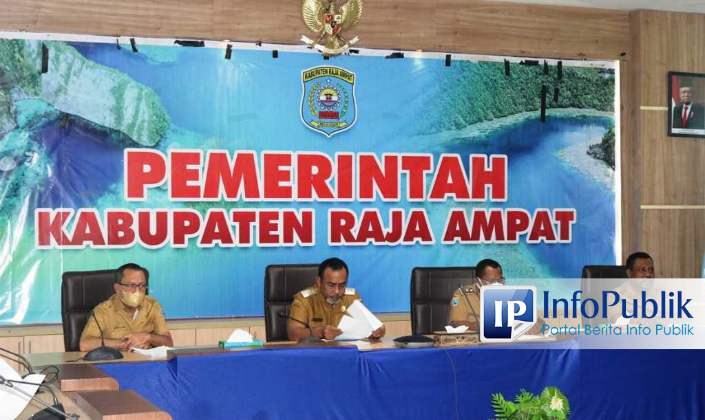 InfoPublik - Raja Ampat Raih Predikat B Pada SAKIP Dan RB Award 2021