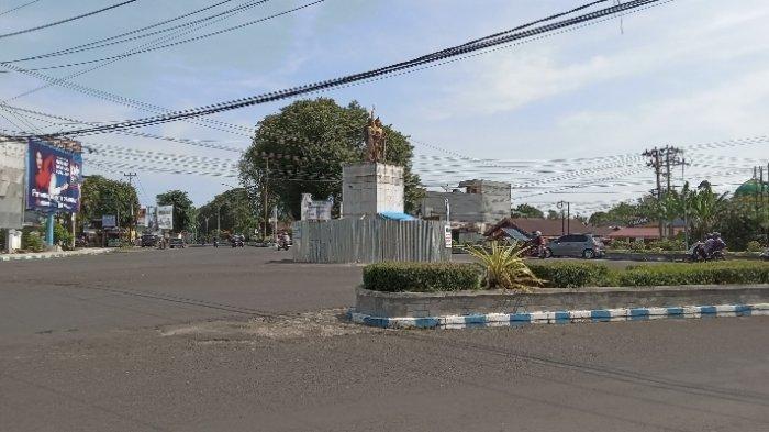 Infopublik Percantik Wajah Kota Pemkot Renovasi Tugu Di Simpang 4