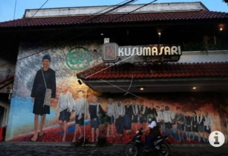 Sambut Presidensi G20, Seniman di Solo Buat Mural Raksasa 