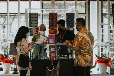 Pameran Road to G20 Dimeriahkan Produk UMKM Binaan LPEI