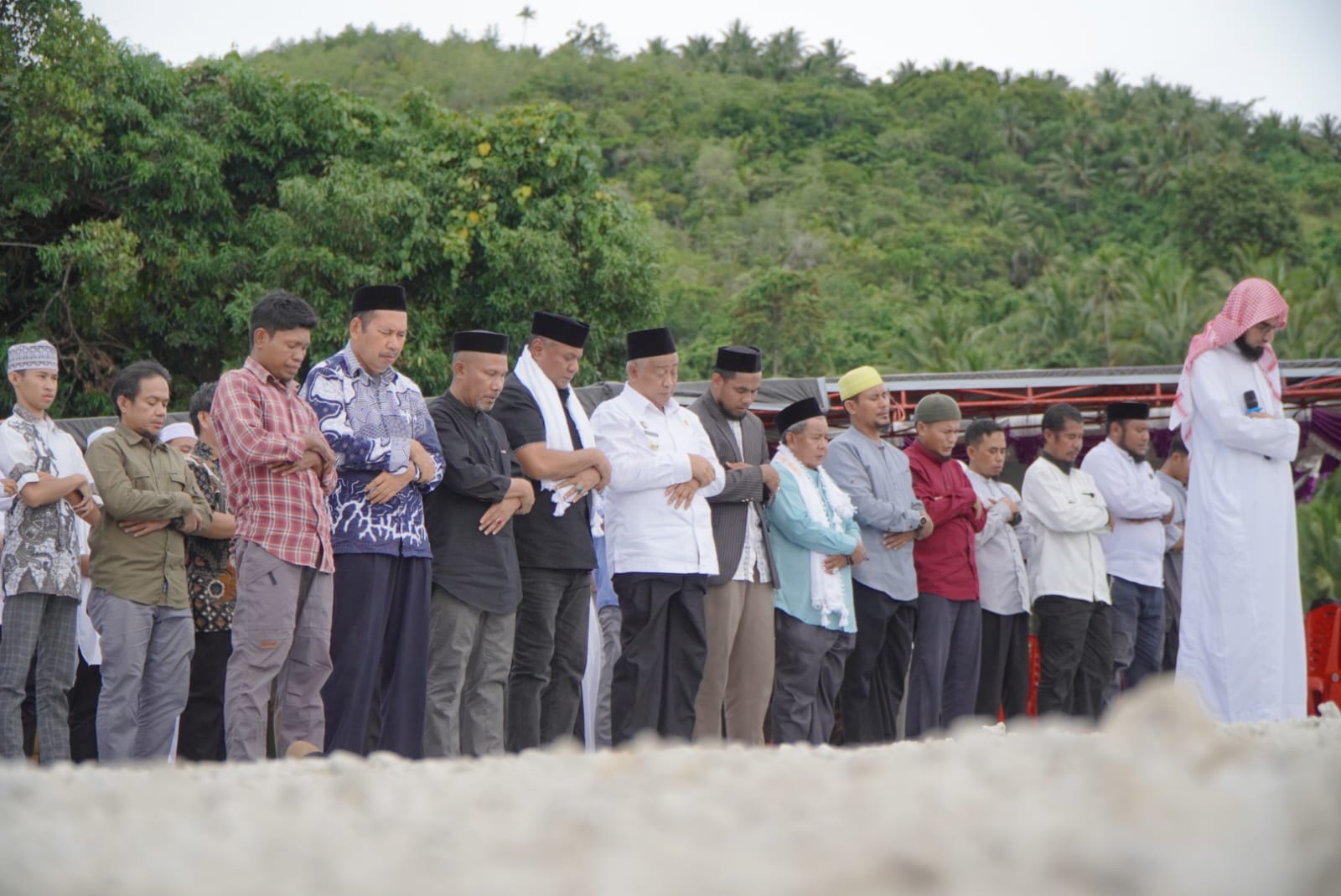 InfoPublik - Peletakkan Batu Pertama Masjid Birul Walidain Pondok ...