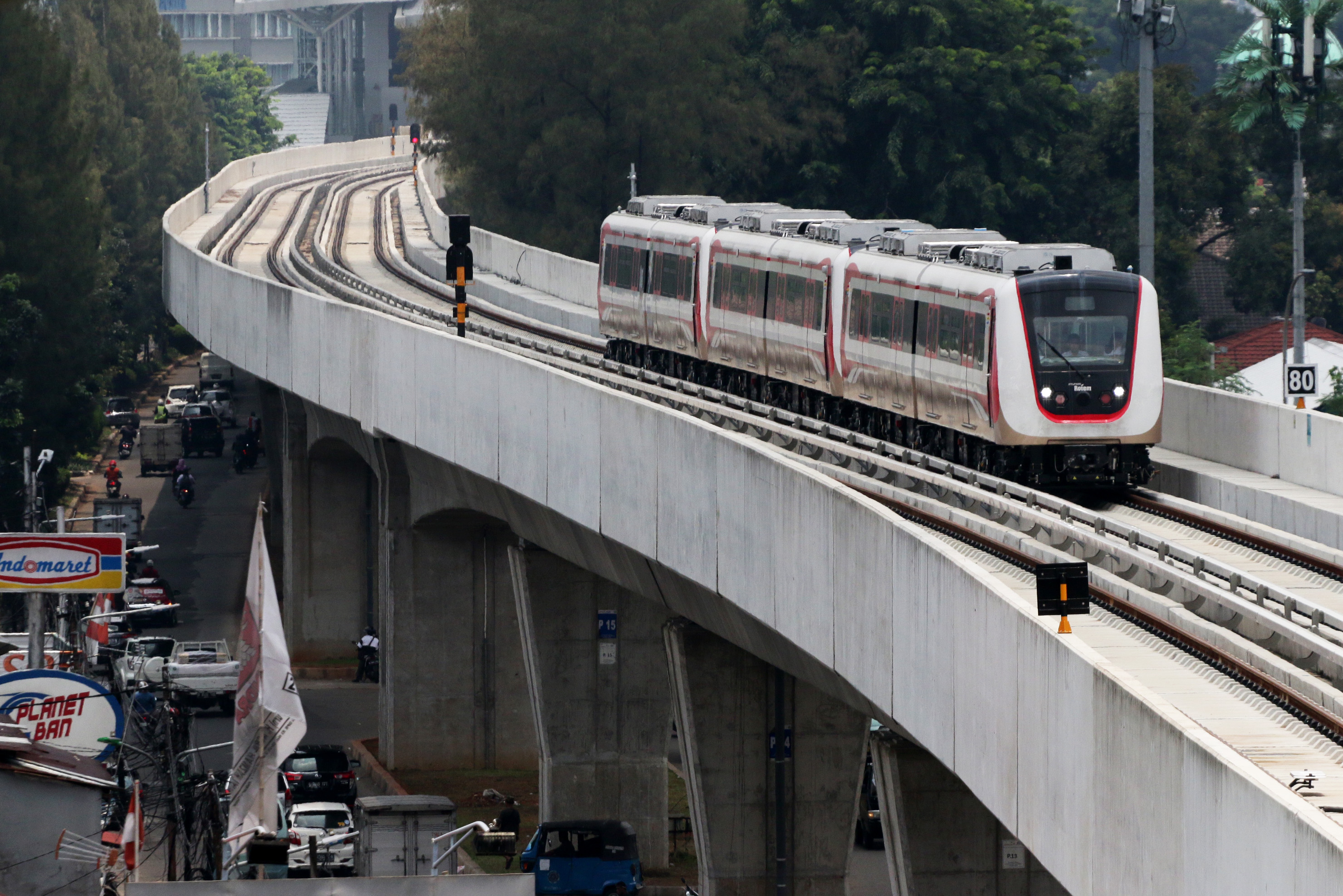 InfoPublik - Progres Pembangunan 99,4%, LRT Jakarta Rute Kelapa Gading ...