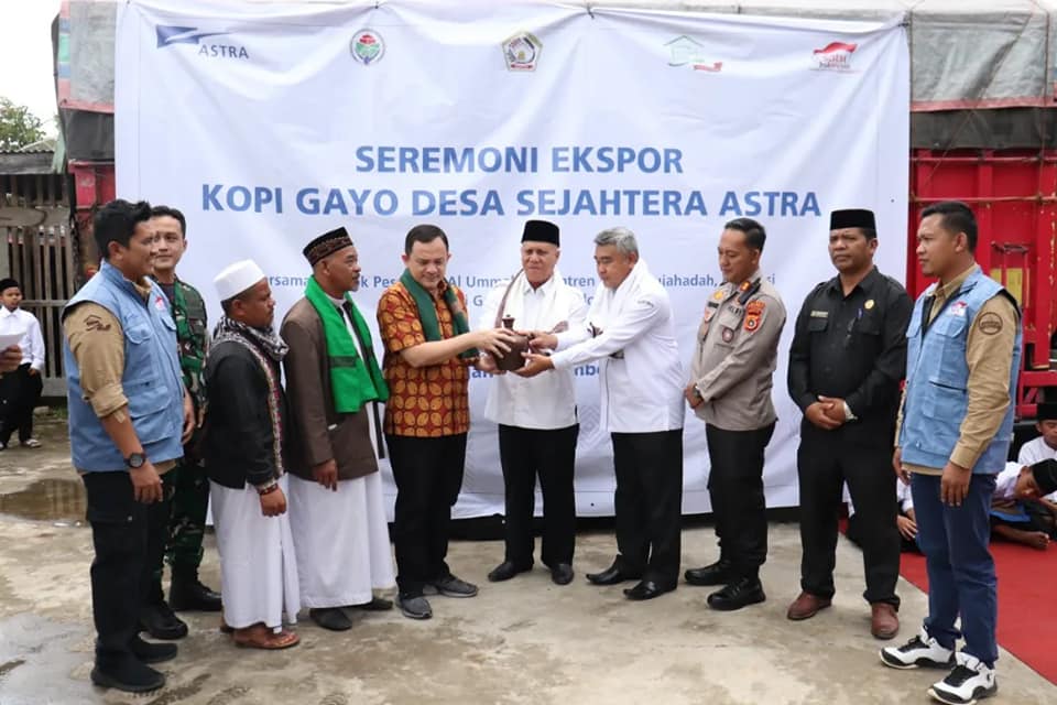 InfoPublik - Desa Sejahtera Astra Di Aceh Tengah Lakukan Ekspor Perdana ...