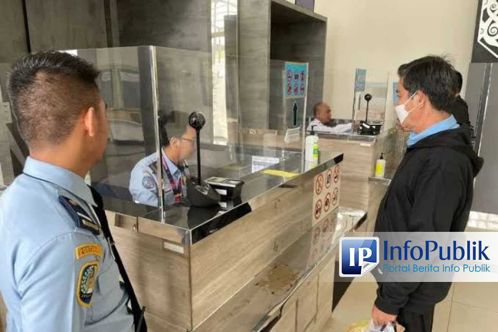 InfoPublik - PNBP Imigrasi Entikong Capai Rp2,5 Miliar