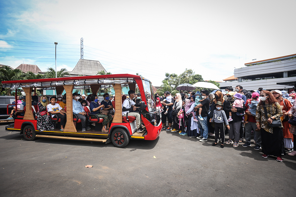 InfoPublik - UJI COBA WAJAH BARU TMII