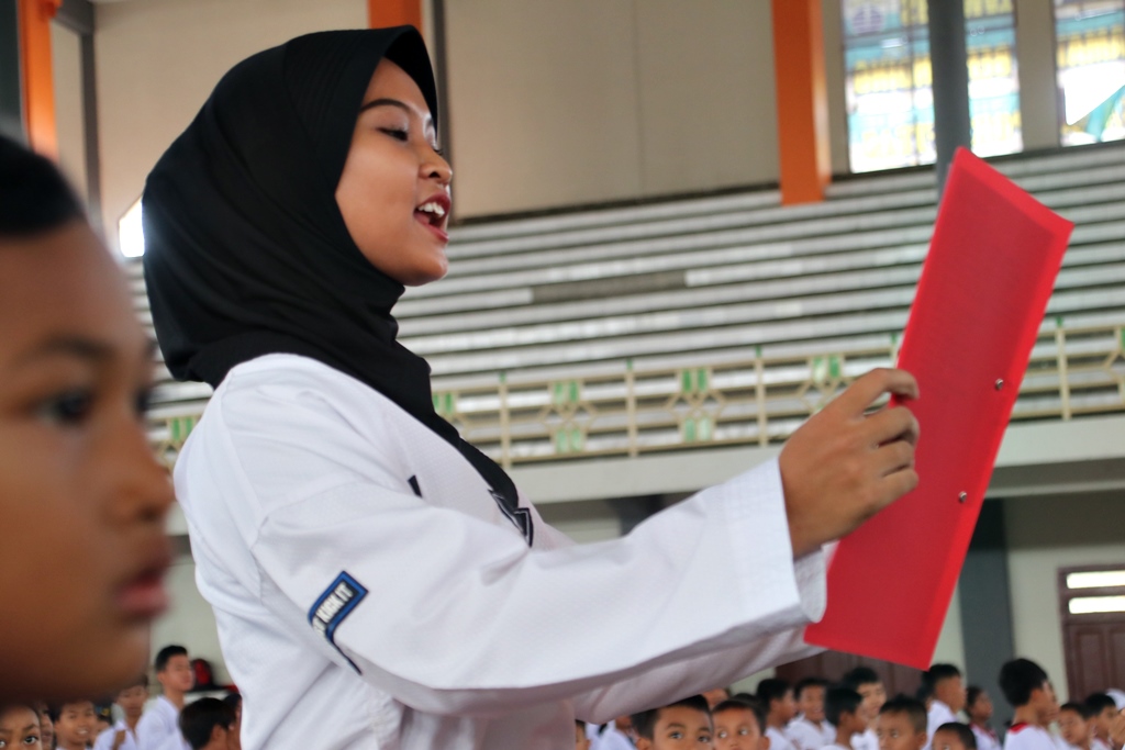 InfoPublik - BACA TEKS IKRAR TAEKWONDO INDONESIA