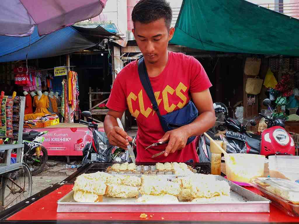 Infopublik Penjual Kue Pukis