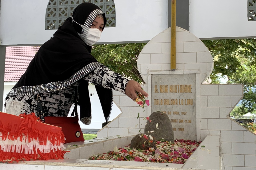 Infopublik Ziarah Makam Pahlawan Nasional