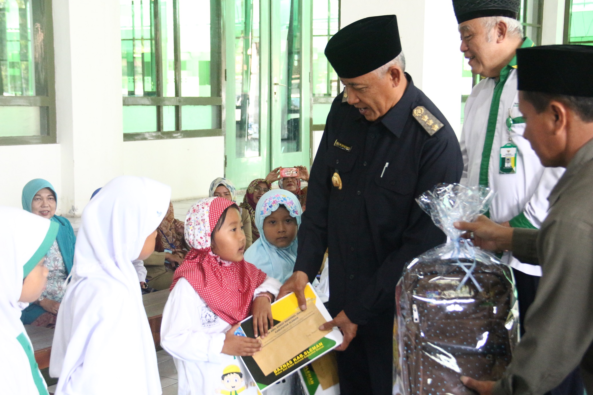 InfoPublik - SANTUNAN ANAK YATIM BAZNAS SLEMAN