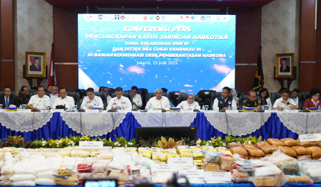 BNN DAN BEA CUKAI RILIS KASUS NARKOTIKA