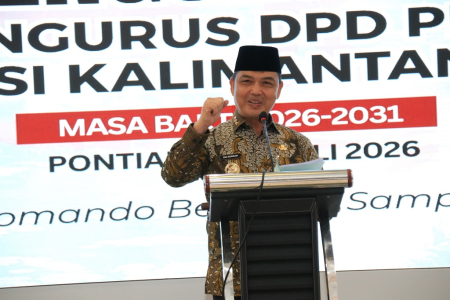 PENGUKUHAN PENGURUS PKDI KALBAR