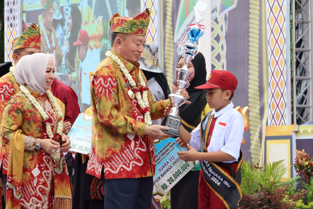 LOMBA BERCERITA BAHASA BANJAR