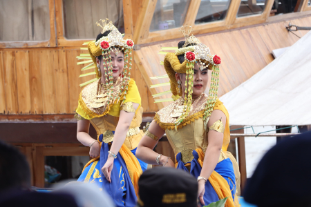 TARI BAKSA KEMBANG