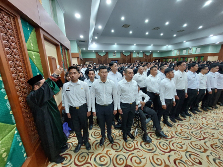 PENGAMBILAN SUMPAH
