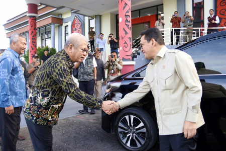 KUNKER MENTERI PERDAGANGAN DI KALBAR