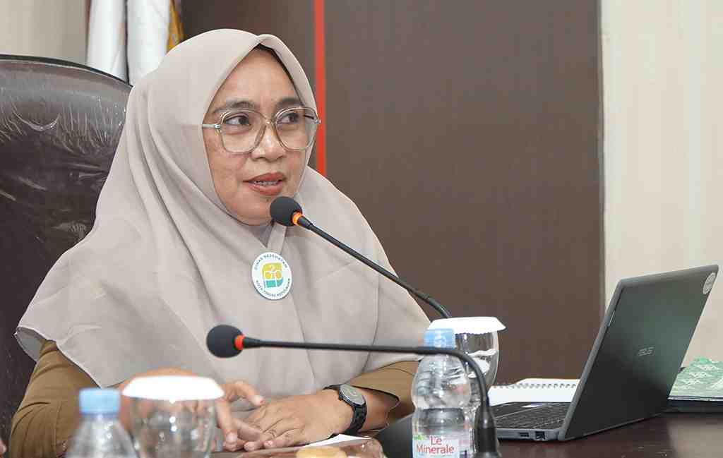 MENINGKATKAN LAYANAN KESEHATAN MASYARAKAT