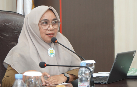 MENINGKATKAN LAYANAN KESEHATAN MASYARAKAT