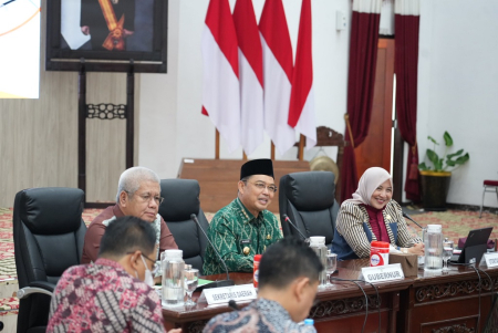 RAPAT PLENO TIM TPAKD PROV KALBAR