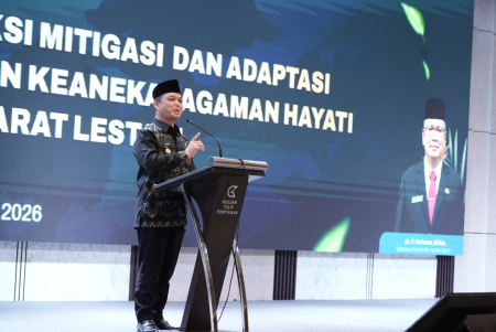 KALBAR LUNCURKAN KICK-OFF RBP REDD+GCF