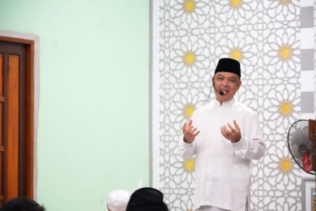 KULTUM SUBUH DI DESA TUMAJUK