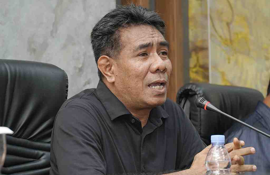 BERIKAN INFORMASI KEPADA MASYARAKAT